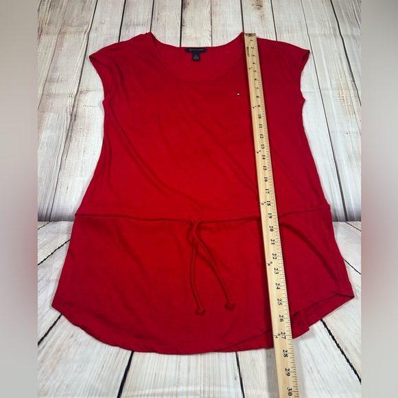 Tommy Hilfiger Women's Red Top. Size Small. - Picture 5 of 6